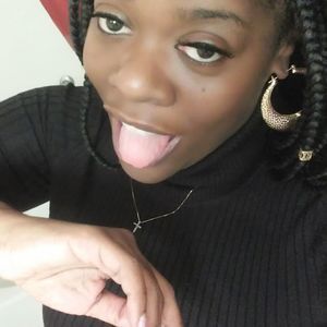 Meet your Posher, Simia