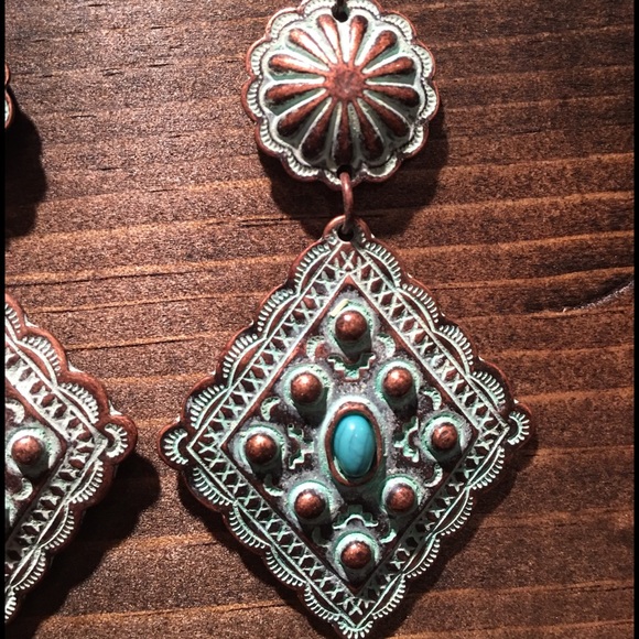 Southwestern Concho Earrings - Picture 2 of 2