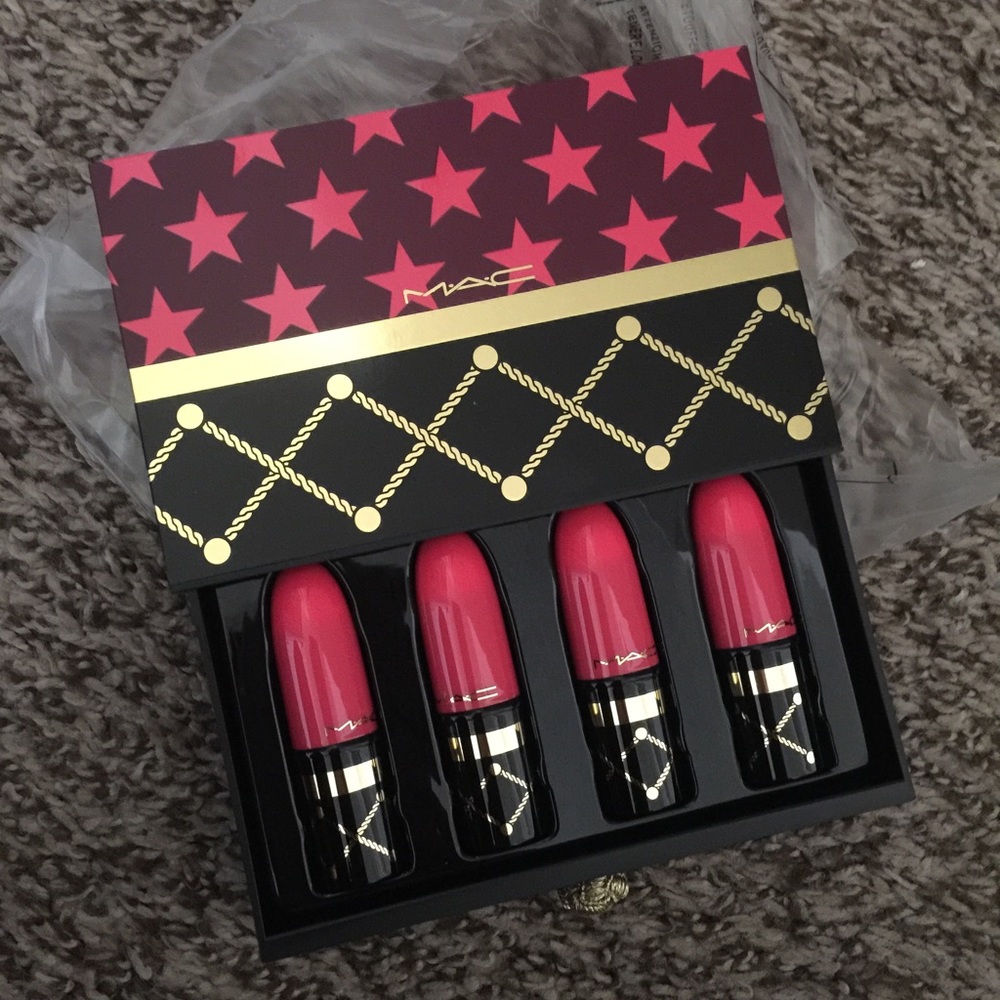 Mac Nude Lipstick Set