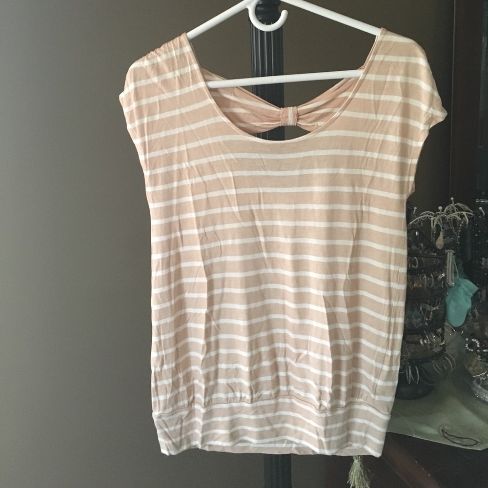 Casual bow back t-shirt