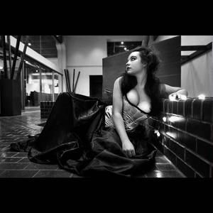 Meet your Posher, Annyssia