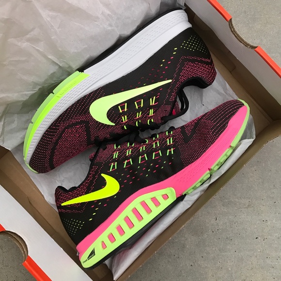 LAST PAIR! NWB 👣 NIKE ZOOM STRUCTURE WOMEN SZ 10 - Picture 2 of 7