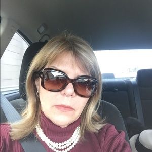 Meet your Posher, Marta