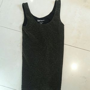 Black and gold tank