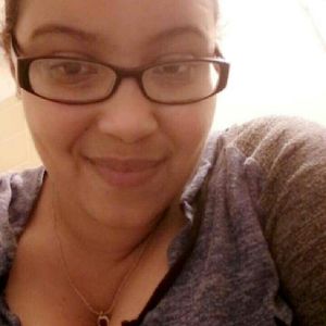 Meet your Posher, Candace