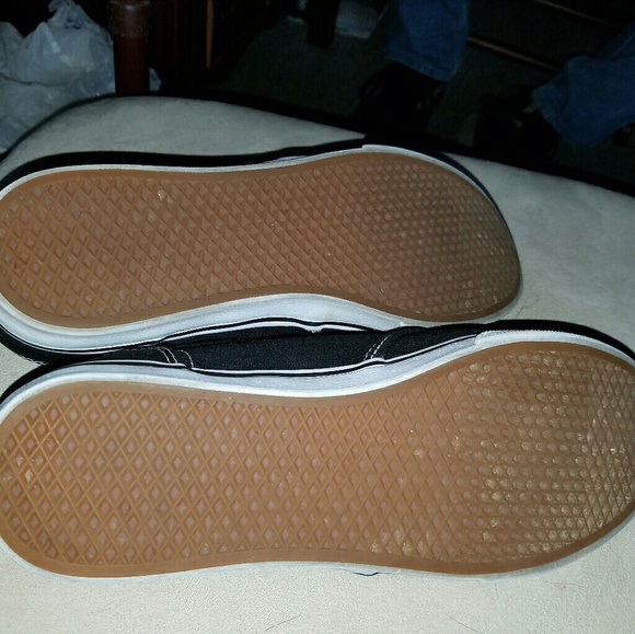 Women's Black Vans size 8 - Picture 2 of 4