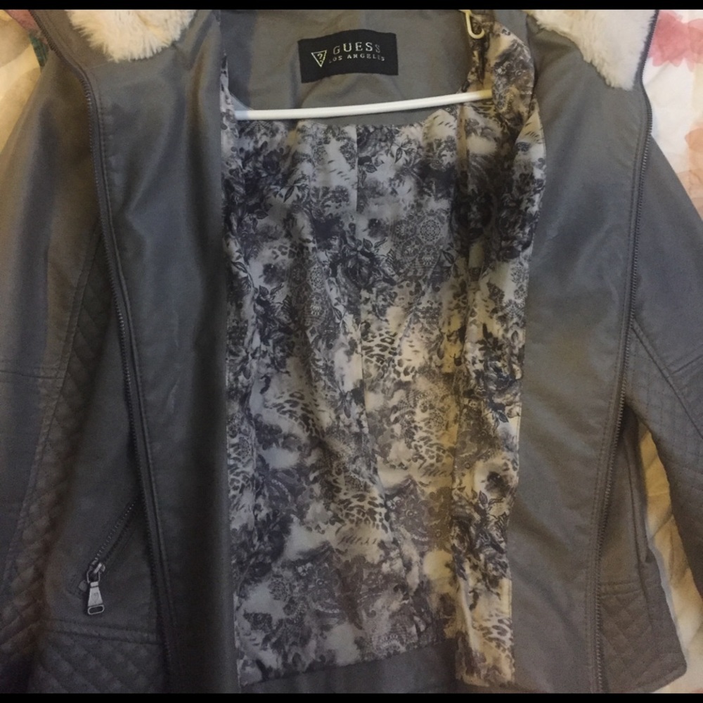 Guess jacket - Picture 2 of 3