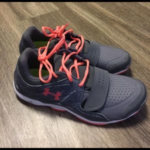 Under Armour Sneakers