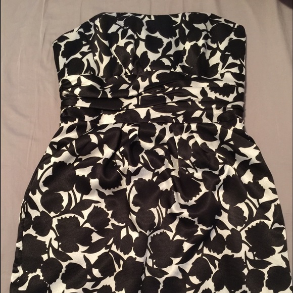 David's Bridal Dresses & Skirts - Black and White Floral Cocktail Bridesmaids Dress