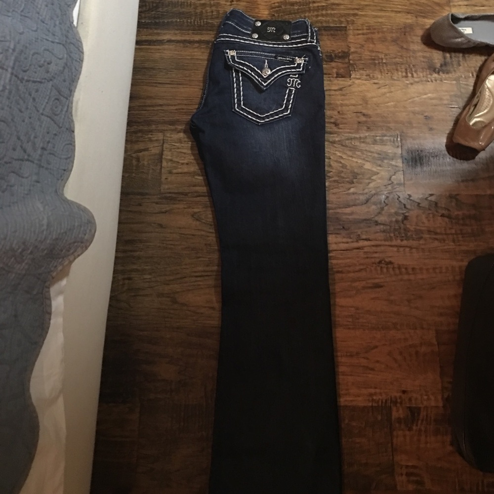 Miss Me Jeans: Size 28