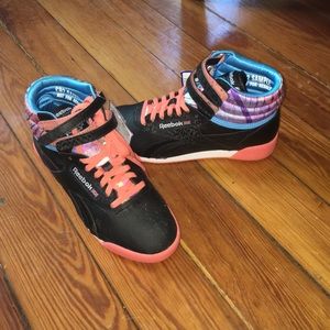 NWT Reebok Sneakers! 💕💯