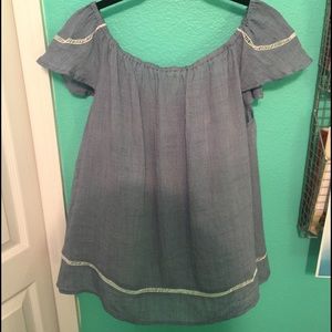 Chambray off the shoulder shirt size small