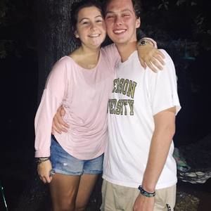 Meet your Posher, Maddie