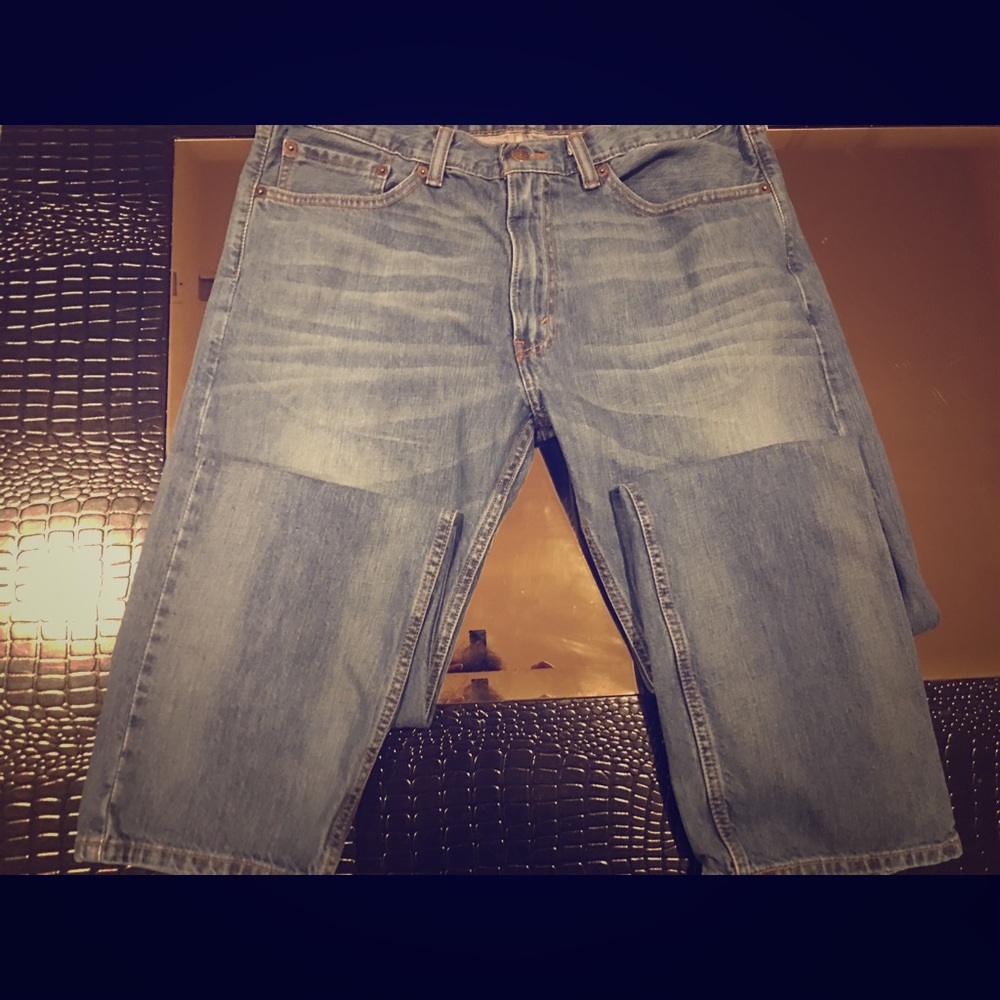 Levi jeans