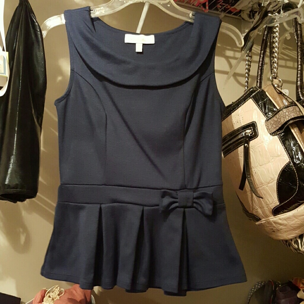 EUC Monteau navy peplum tank
