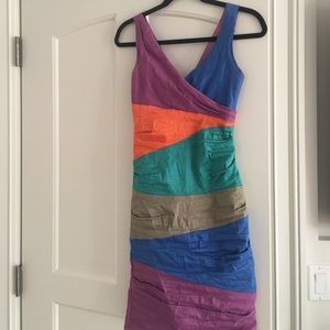 Fitted color block dress