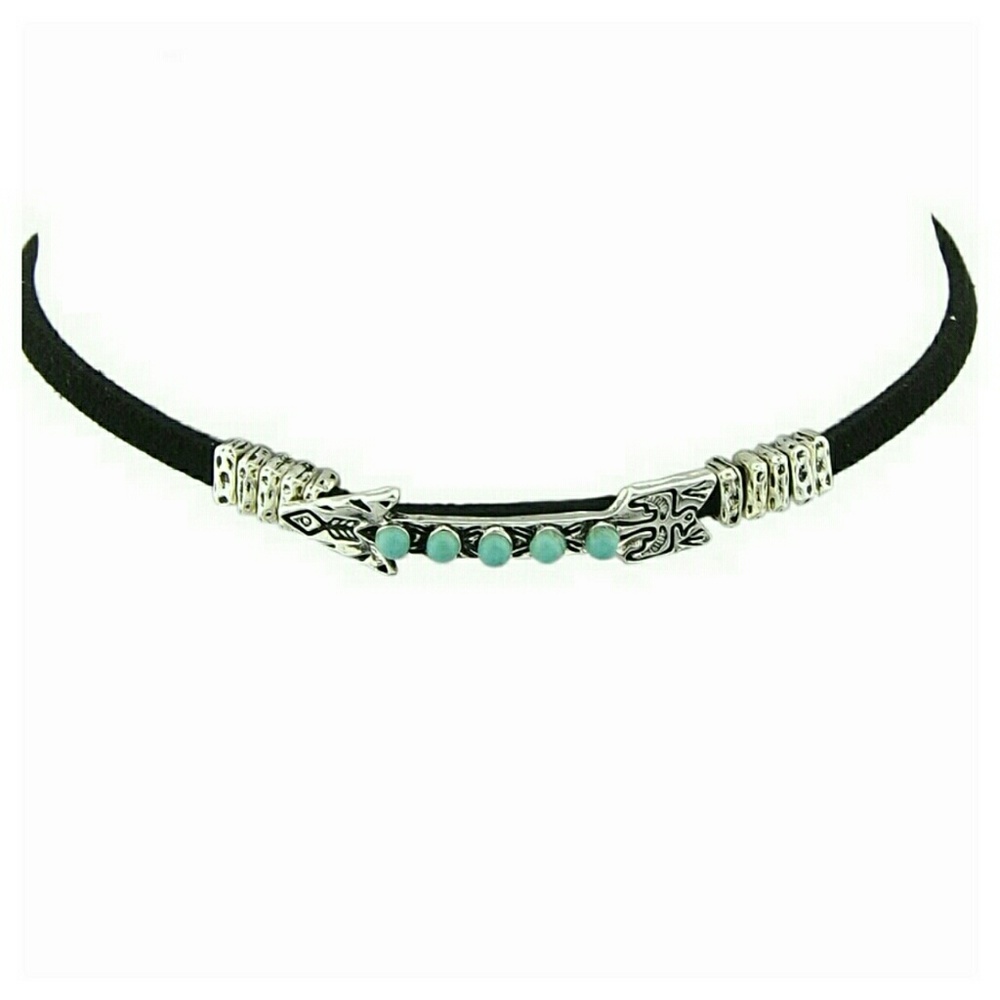💗REDUCED (FIRM) 💗LAST 1 Arrow Necklace - Picture 4 of 5
