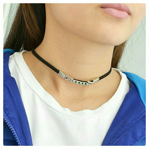 💗REDUCED (FIRM) 💗LAST 1 Arrow Necklace - Picture 5 of 5