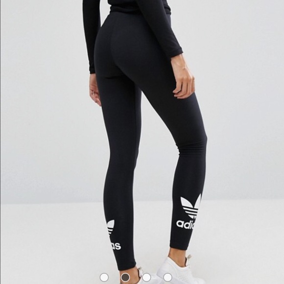 {{{ŠÔLĐ}} Adidas black tights NWOT - Picture 2 of 4