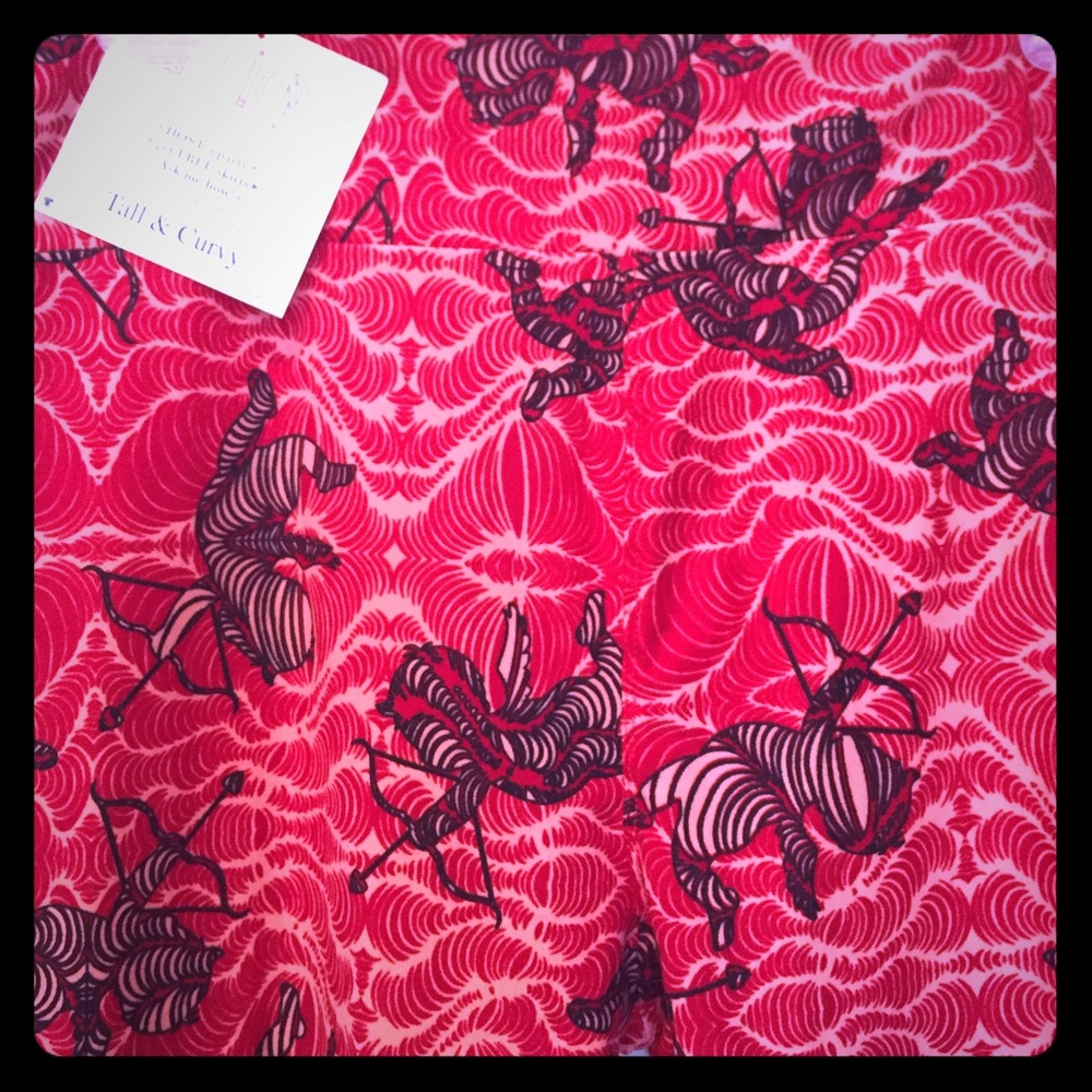NWT LuLaRoe T/C Zebra Stripped Cupid