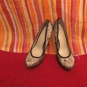 NWT Black and Cream Sheer heels