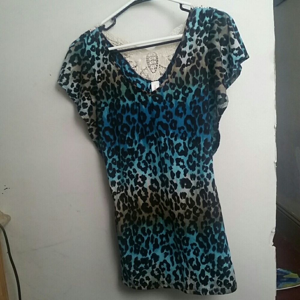 Blue/Brown Hombre  Leopard printed shirt?