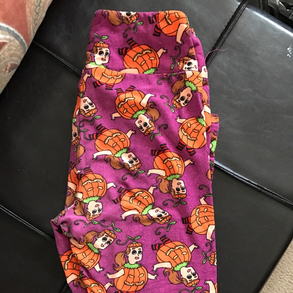 LuLaRoe One Size Halloween Leggings