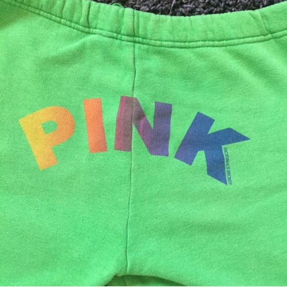 SOLD💓VS Pink Good Vibes Set 💚 - Picture 7 of 8