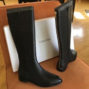 🆕💕Calvin Klein Black Leather boots.