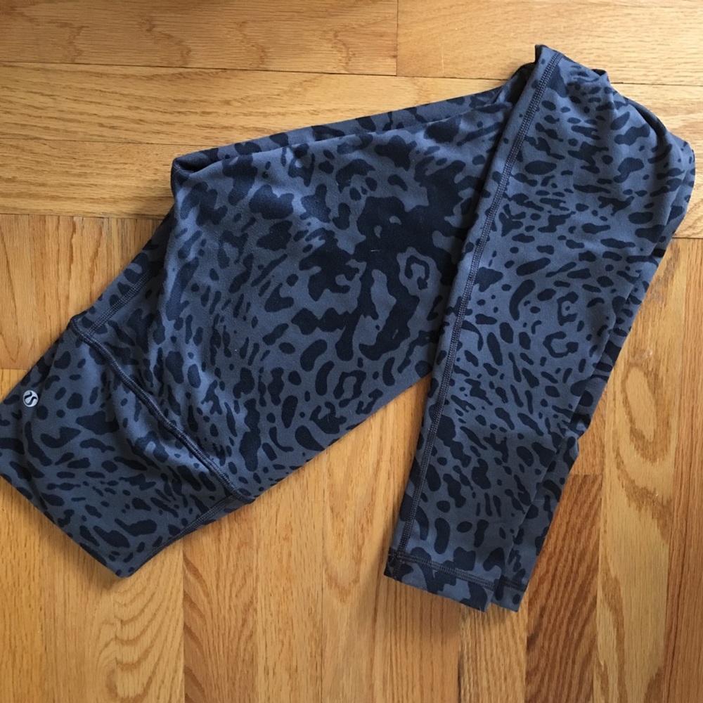 Lululemon High-Rise Wunder Unders - rare print!