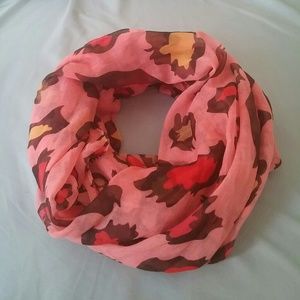 D&Y Pink Infinity Scarf With Leopard Print