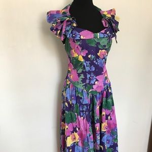 Vintage Dresses - Adorable Vintage Floral Halter Sun dress Vintage Dresses - Adorable Vintage Floral Halter Sun dress