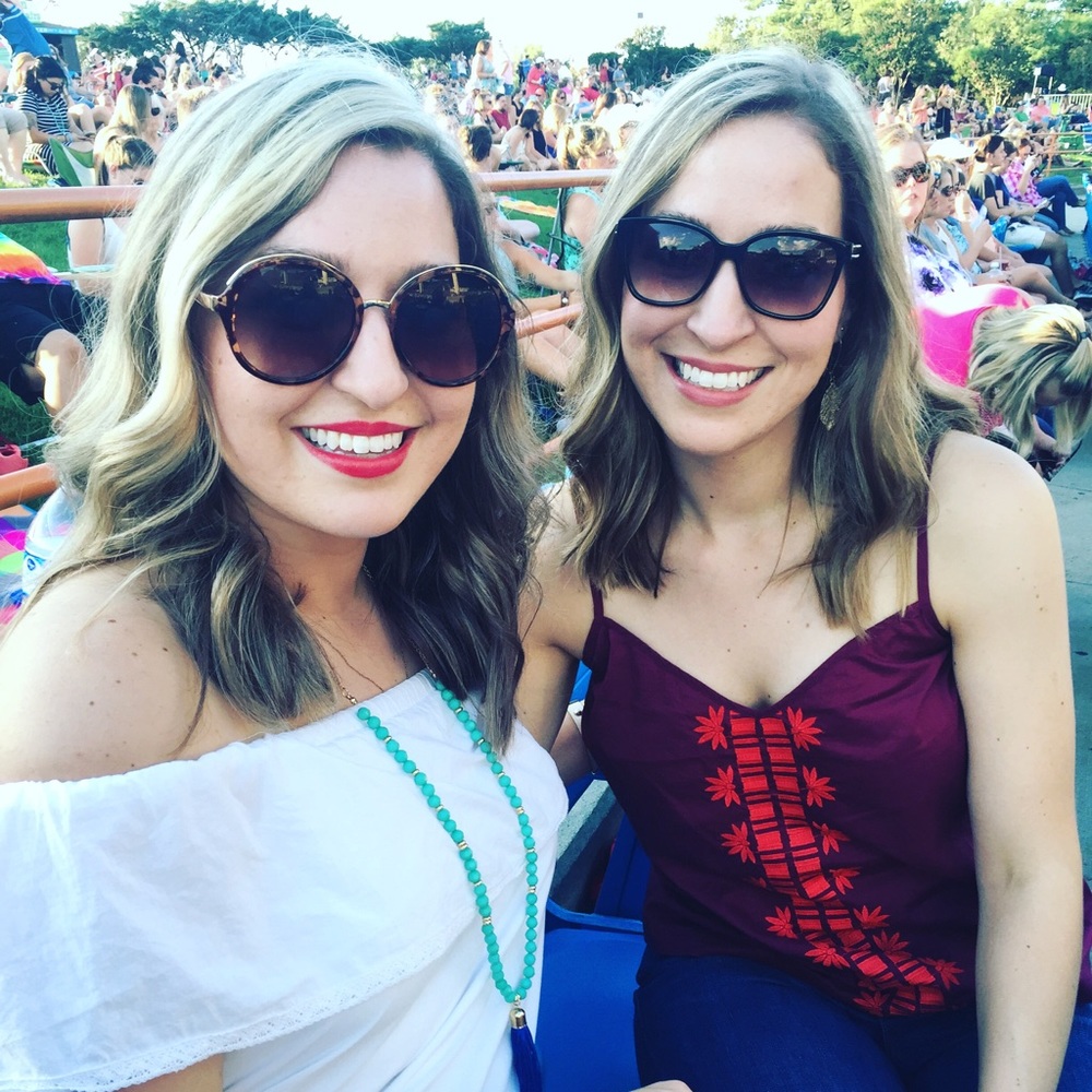 Meet your Posher, Brooke