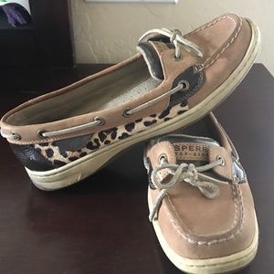 Leopard Sperry's