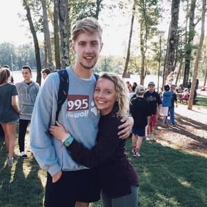 Meet your Posher, Elisabeth