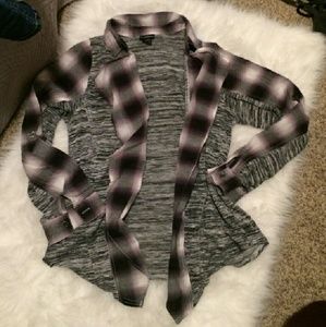 Cute cardigan style layering shirt