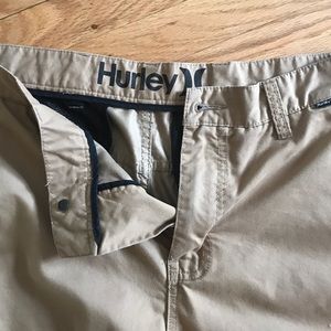 Men's Hurley light weight khakis!