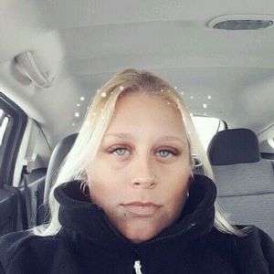 Meet your Posher, Latasha