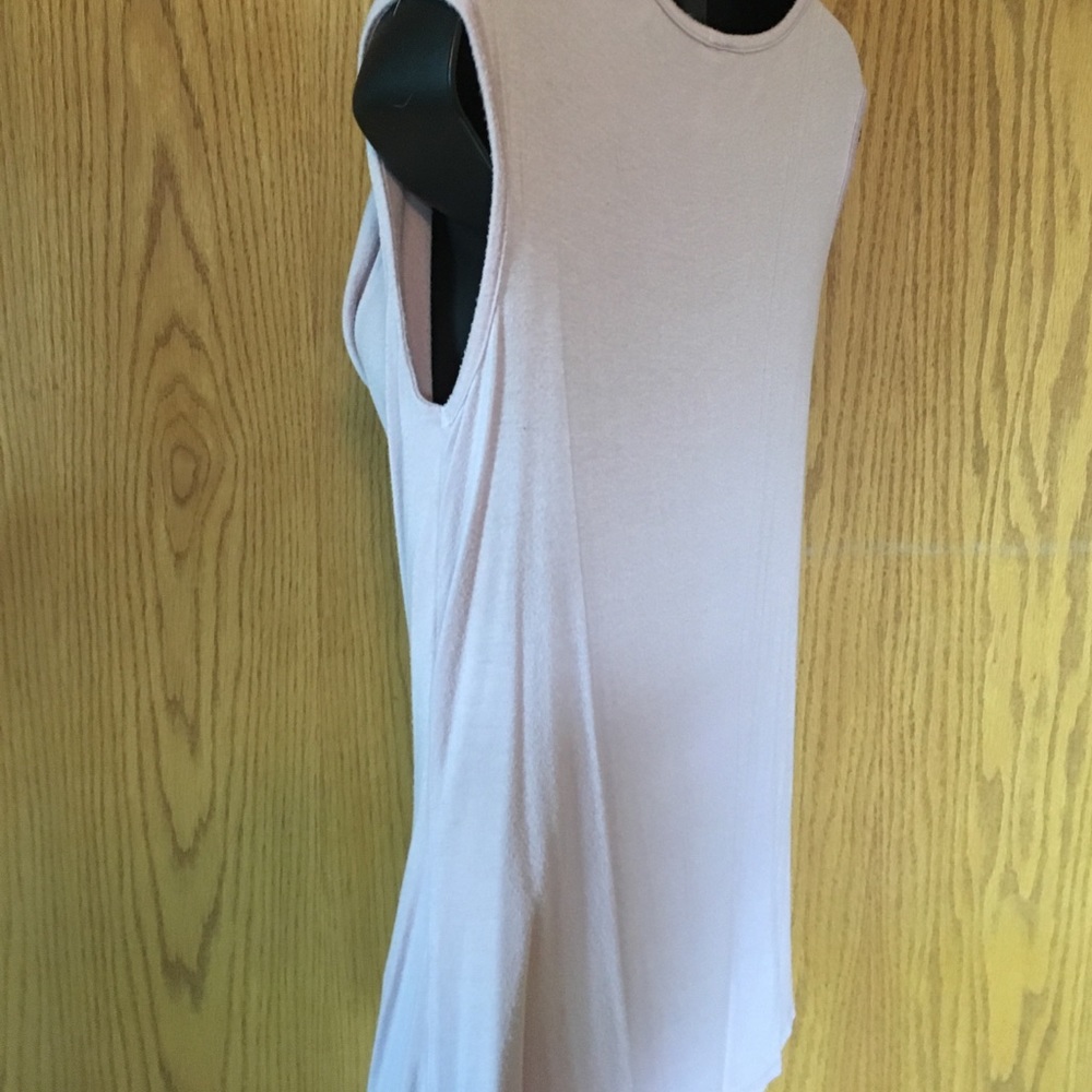 Sleeveless top - Picture 3 of 4