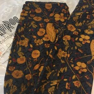 LuLaRoe OS floral leggings NWT