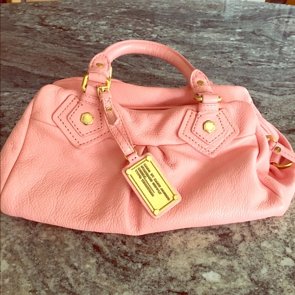 Marc Jacobs Saffiano Small Snapshot Camera Bag Bright Pink  Marc Jacobs purse pink