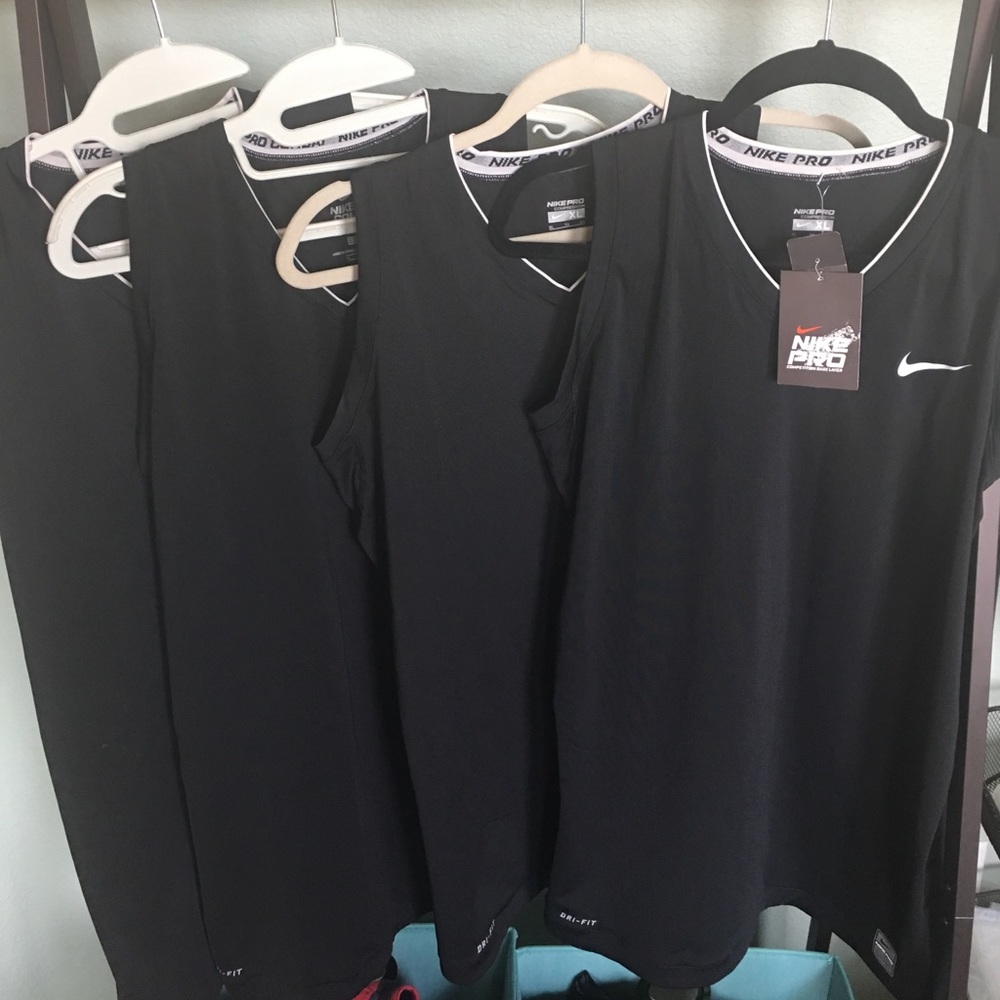 4 Nike pro compression tanks elastic bottom xl lot