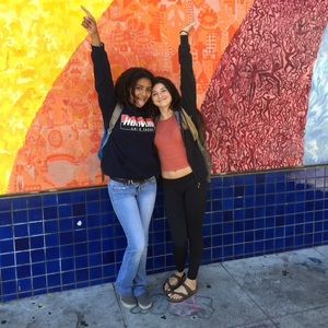 Meet your Posher, Maya