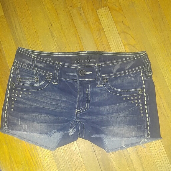 SOLD!!!!!Affliction shorts - Picture 2 of 3