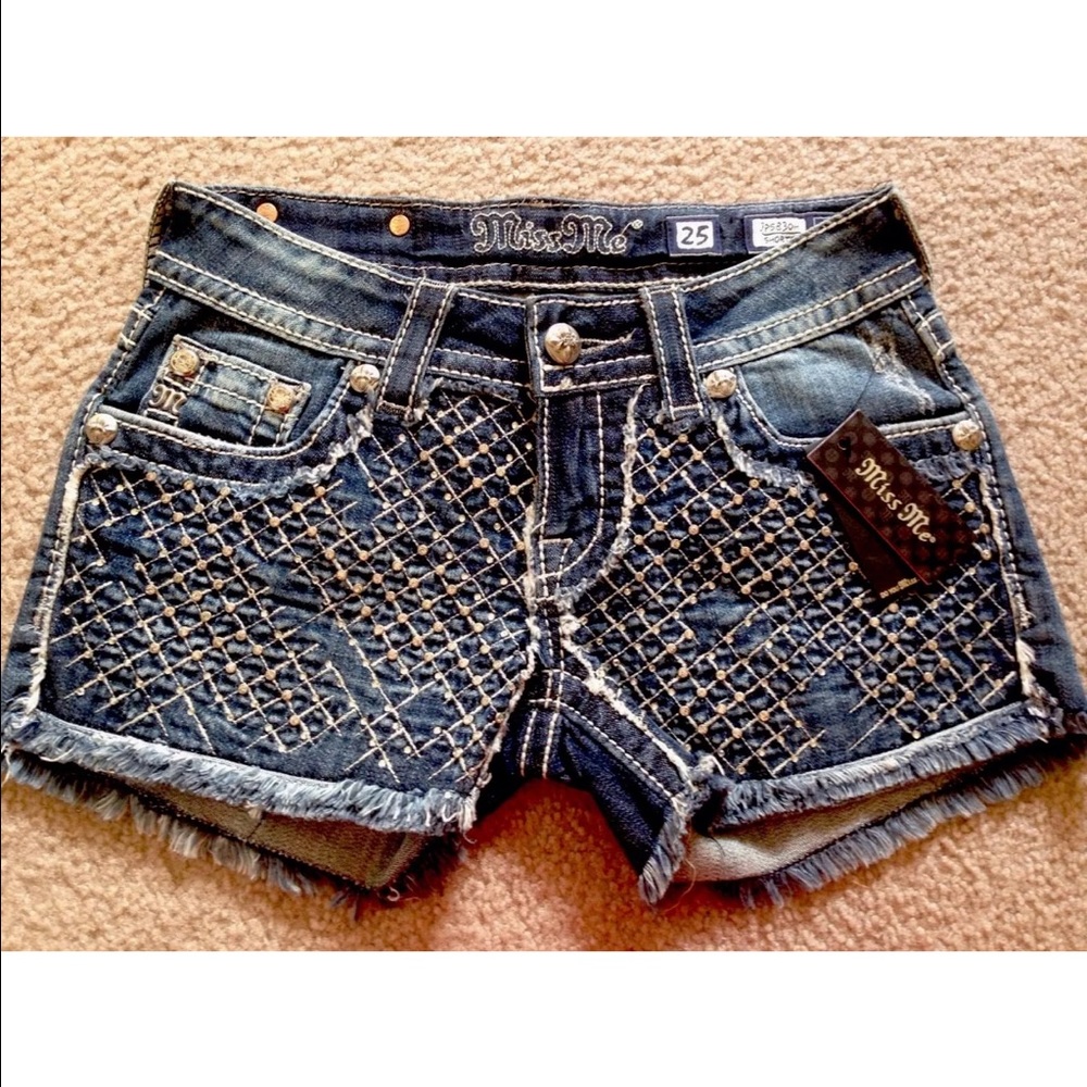 Miss me Jean shorts nwt firm