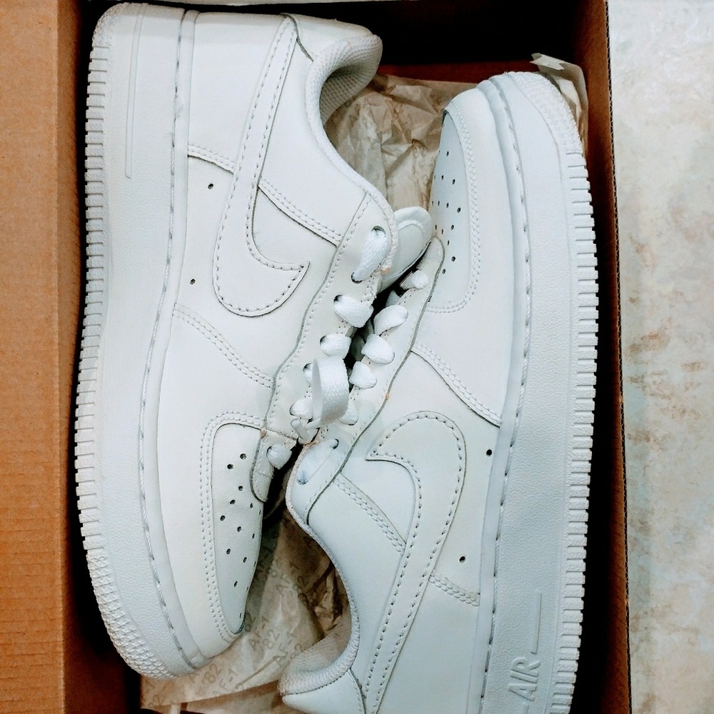 Boys Nike Airforce