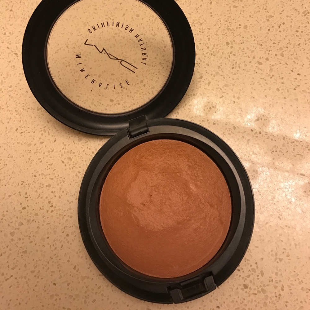 Mac cosmetics mineralize skinfinish dark deep