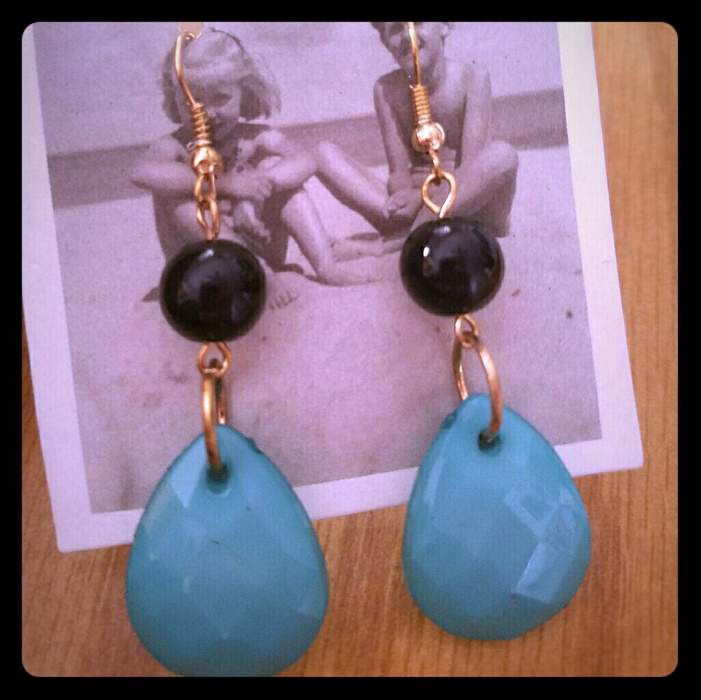 Beach island Earrings