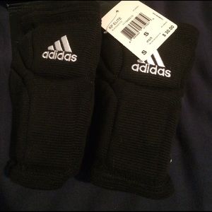 Adidas knee pads