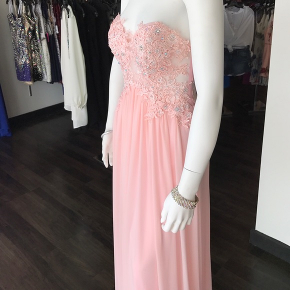 Light pink floorlength chiffon dress - Picture 5 of 5